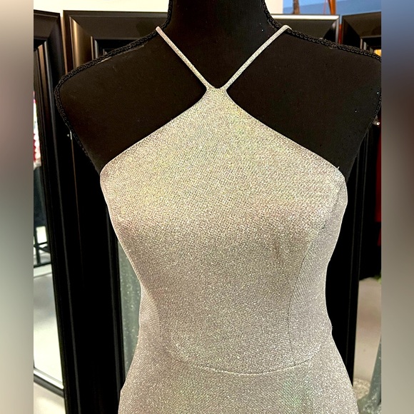 Long dress - Picture 3 of 4